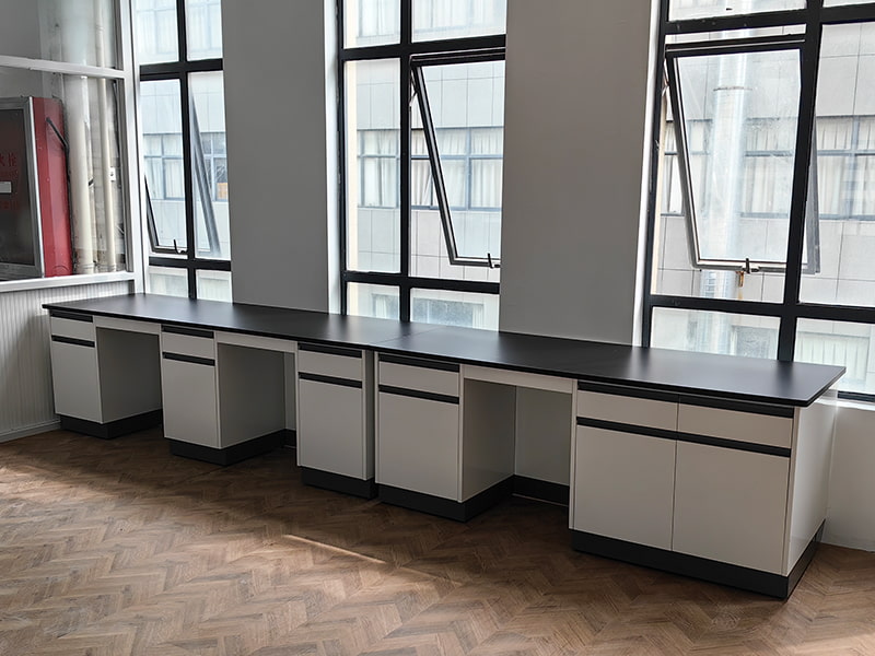 img3 in swiper of aboutus